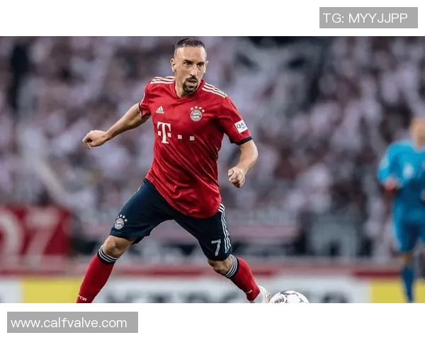 全球足坛前五十位传奇球星排行盘点 谁能傲视群雄称霸绿茵场