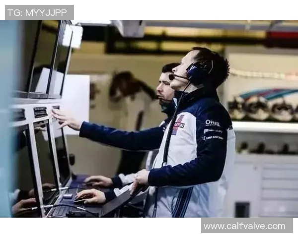 国外足球明星豪华座驾大揭秘 哪些球员开着顶级跑车驰骋赛场之外